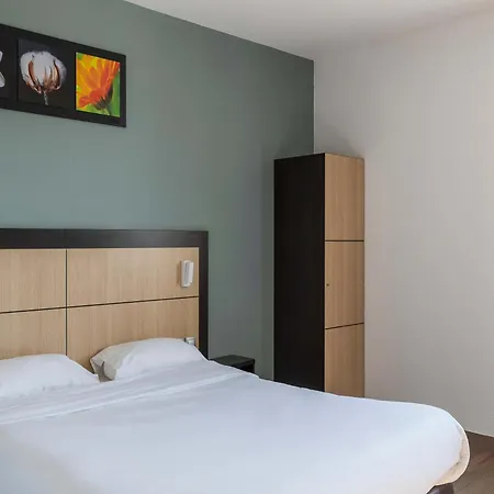 Hotel B&B Hotel Romilly-Sur-Seine 3*