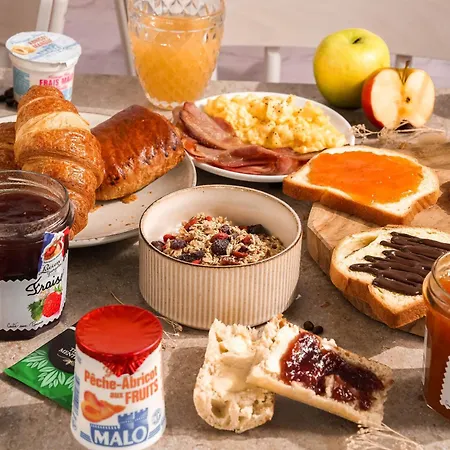 B&B Hotel Romilly-Sur-Seine 호텔 3*